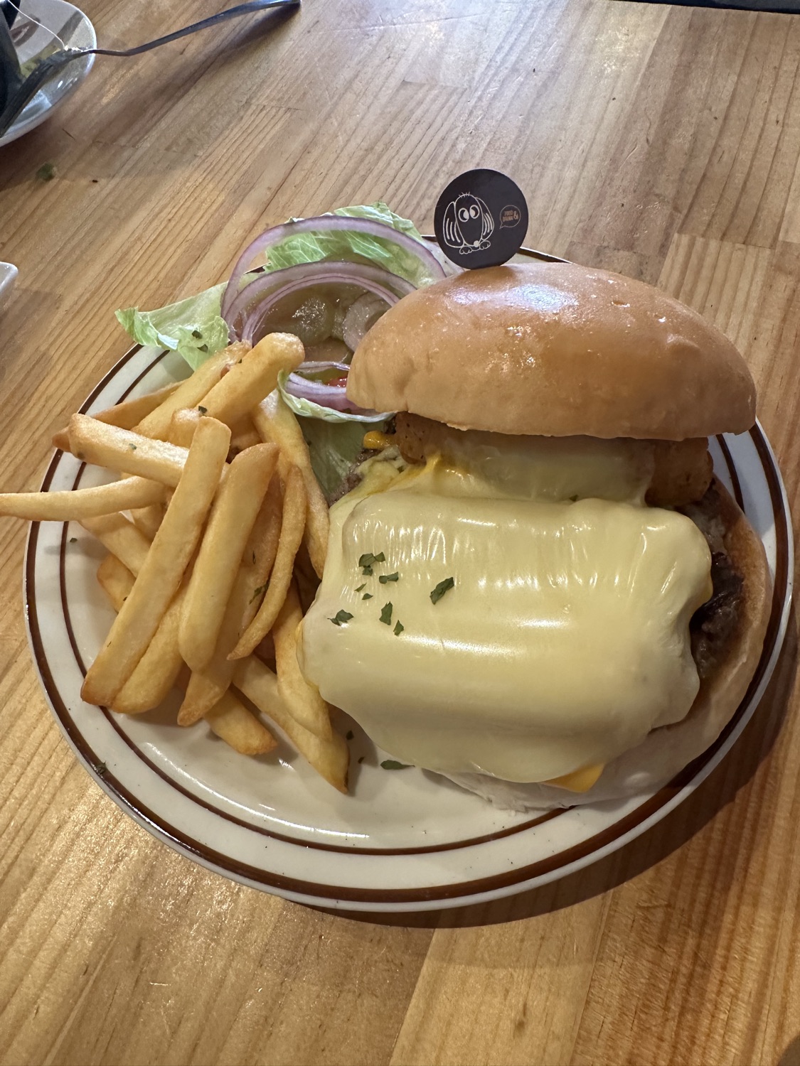 A. K. 12美式小館