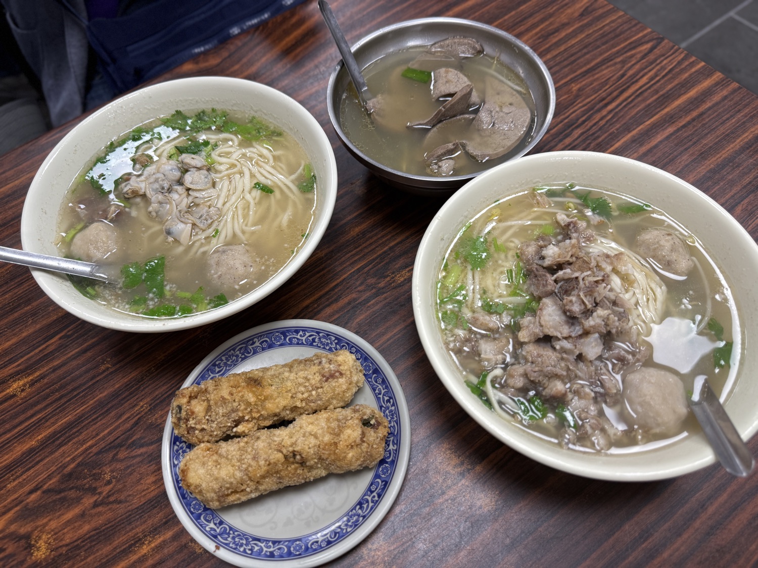 阿添蛤仔麵