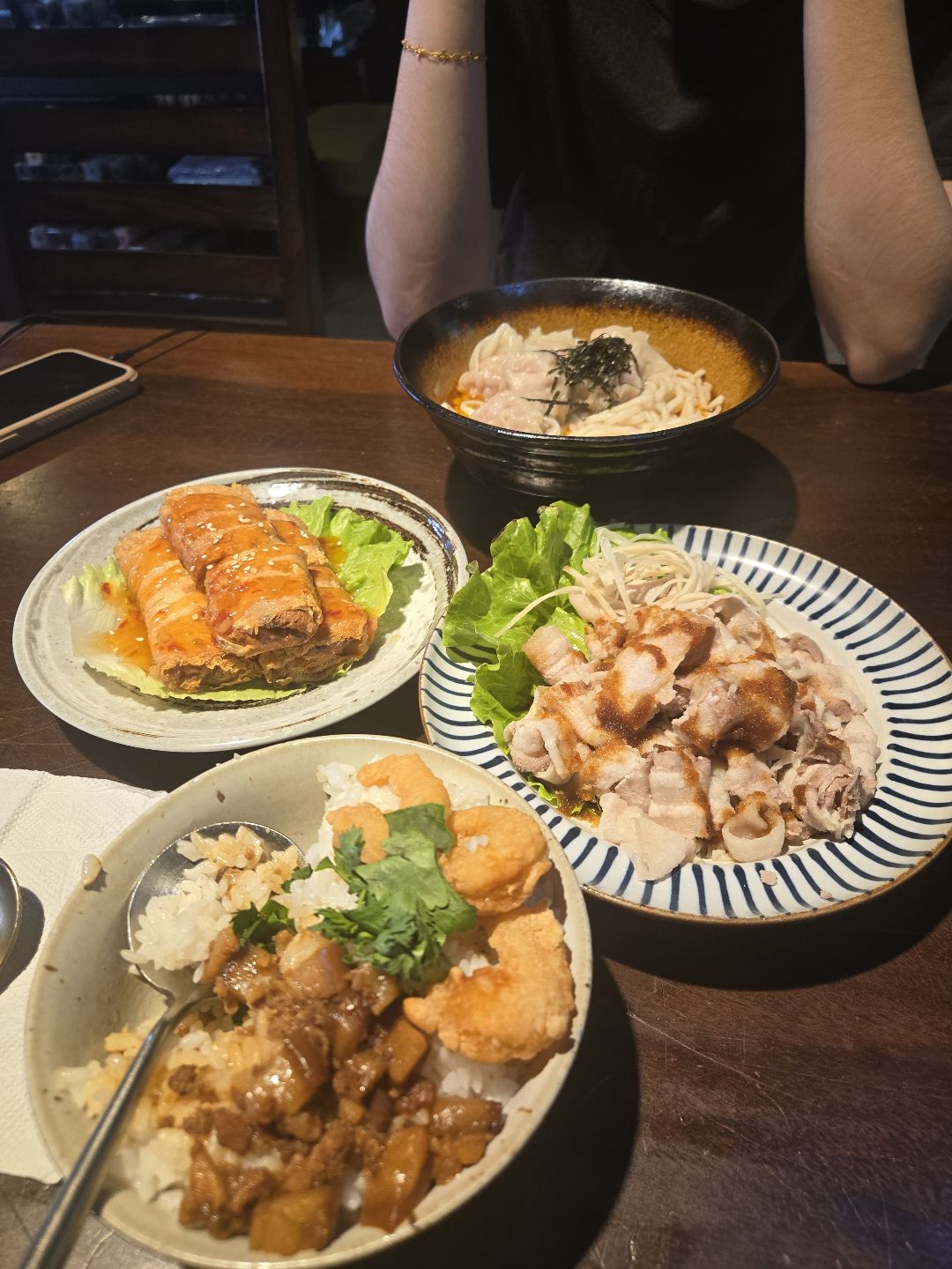 金雲堂人文茶館/彰化美食/彰化火鍋/彰化簡餐/彰化推薦餐廳/彰化下午茶/彰化伴手禮