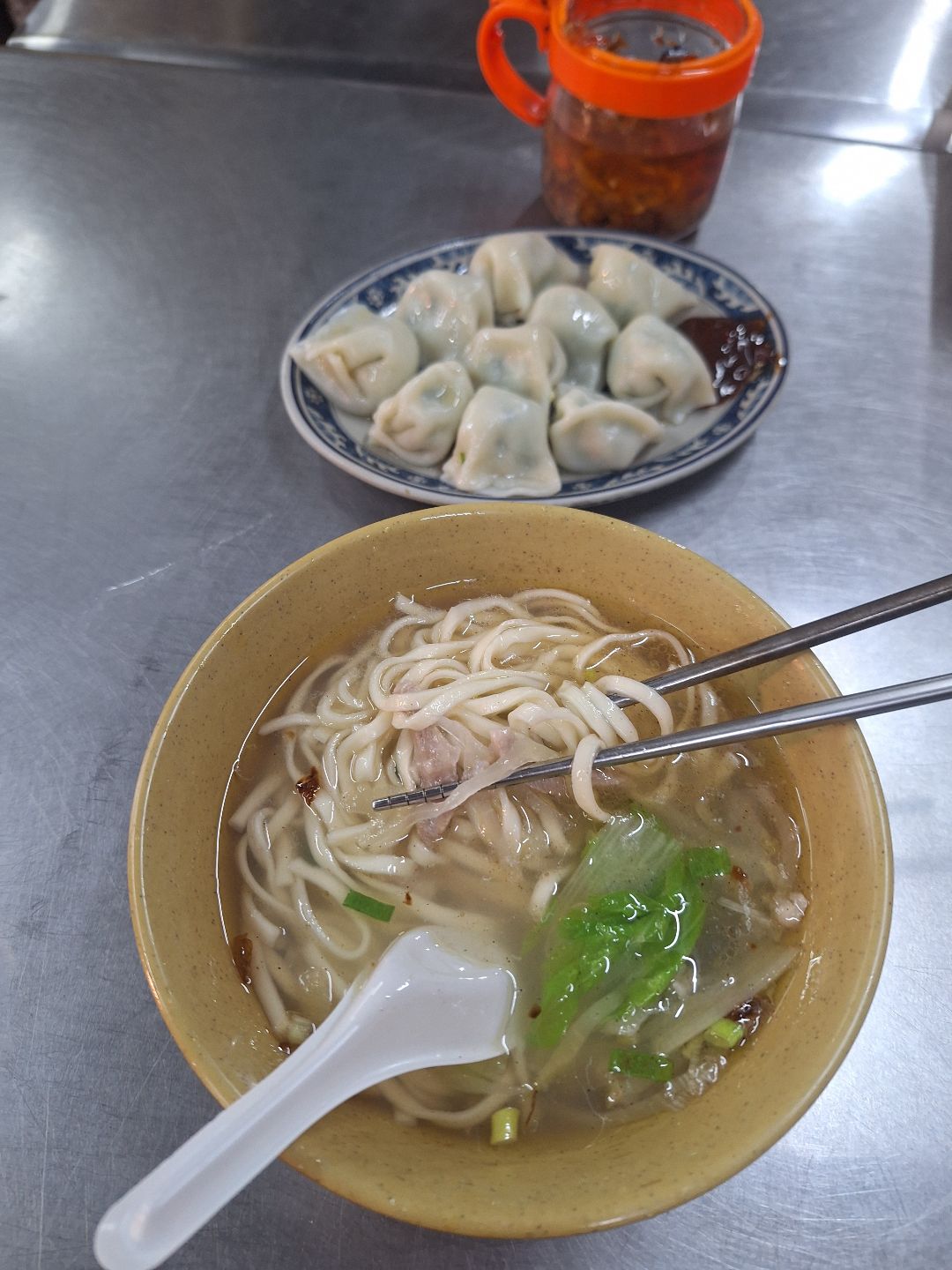 翼家紅燒牛肉麵