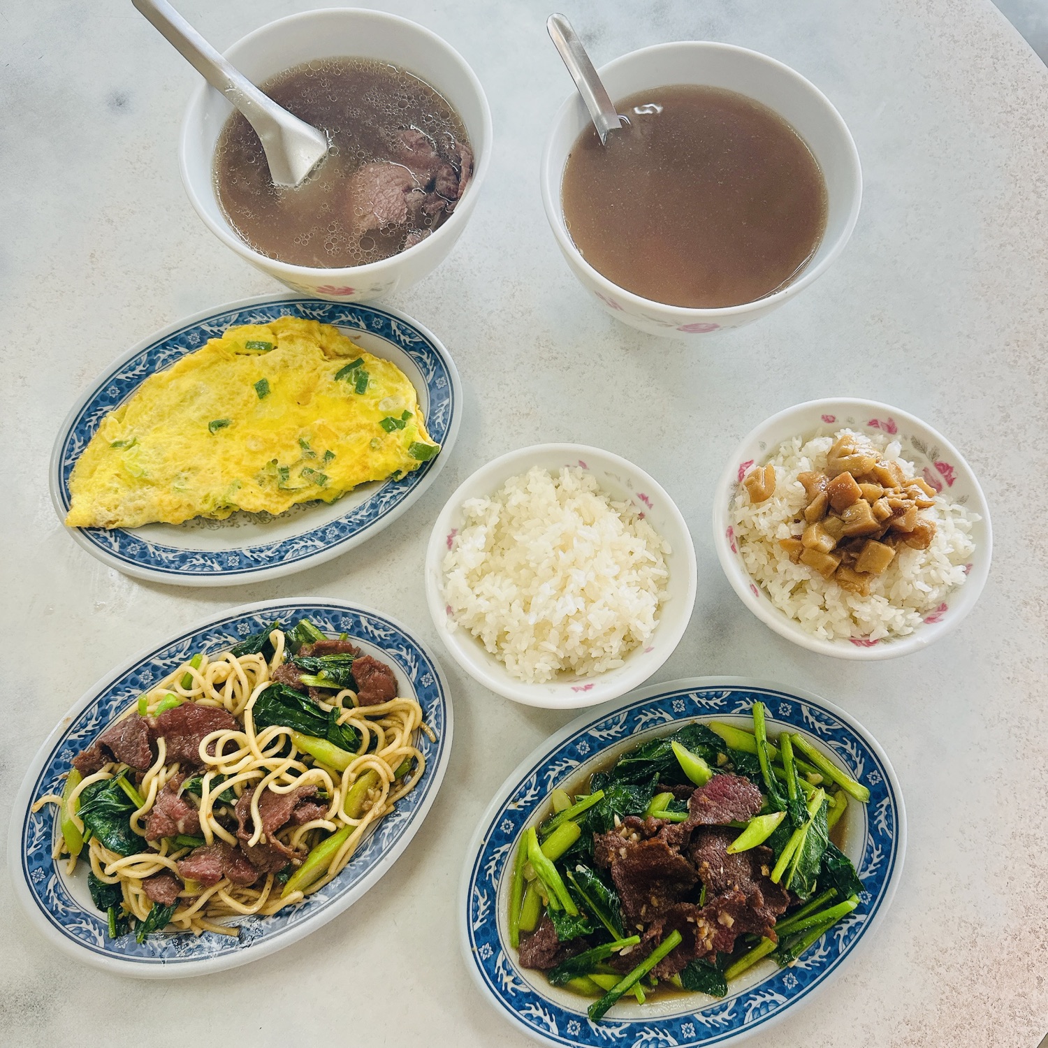 合滿味牛肉湯