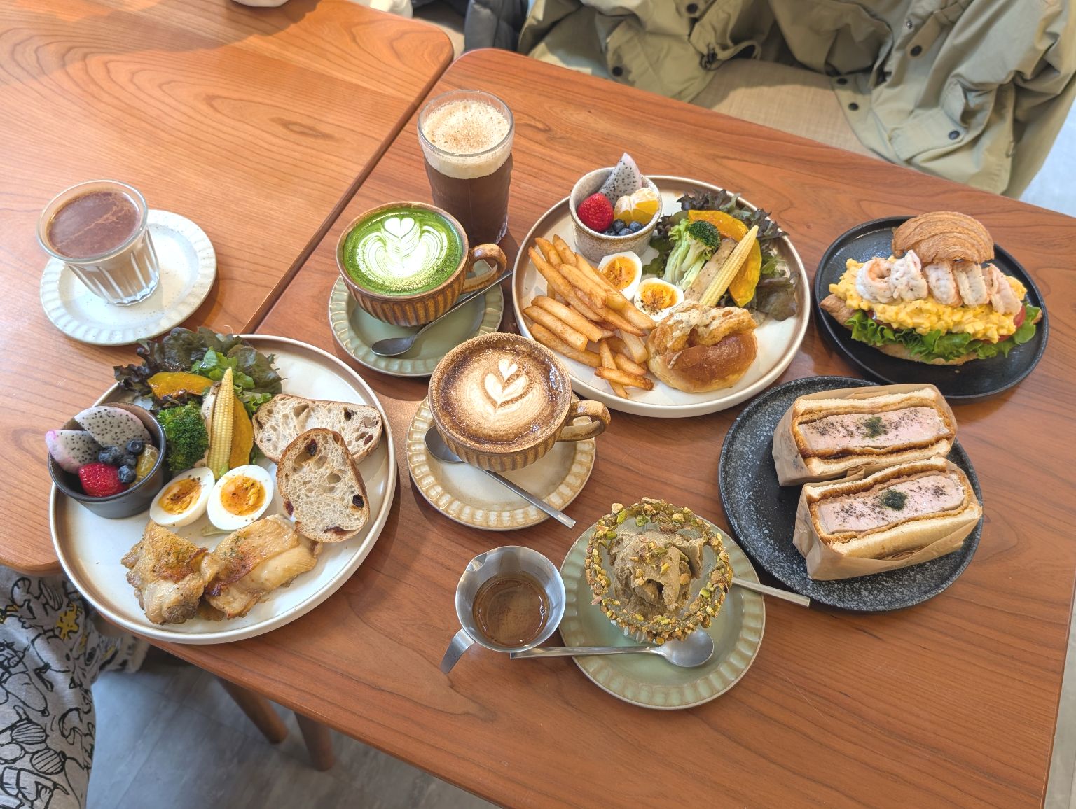 Aki Deli