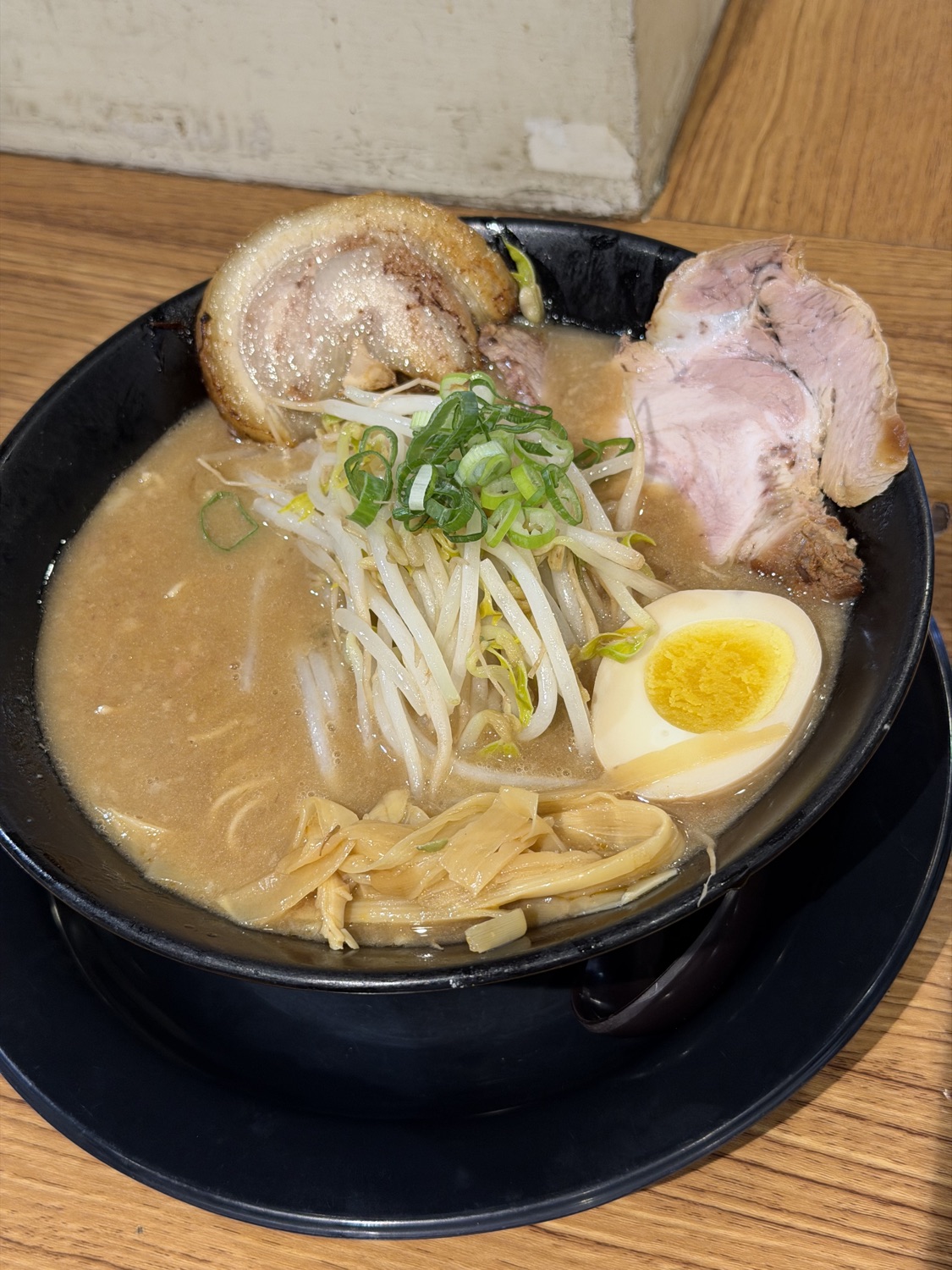 豚人ラ－メン 台灣本店