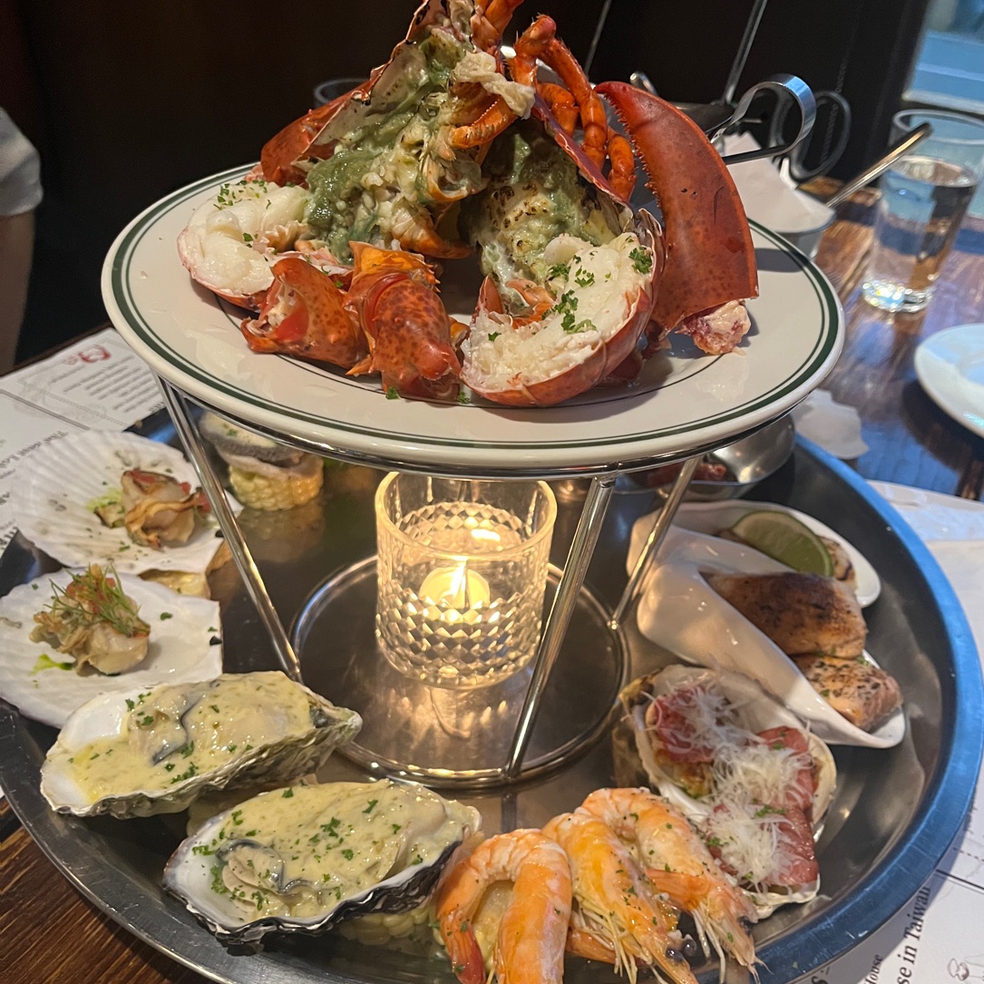 Wayne's Boston波士頓美式龍蝦牛排餐酒館