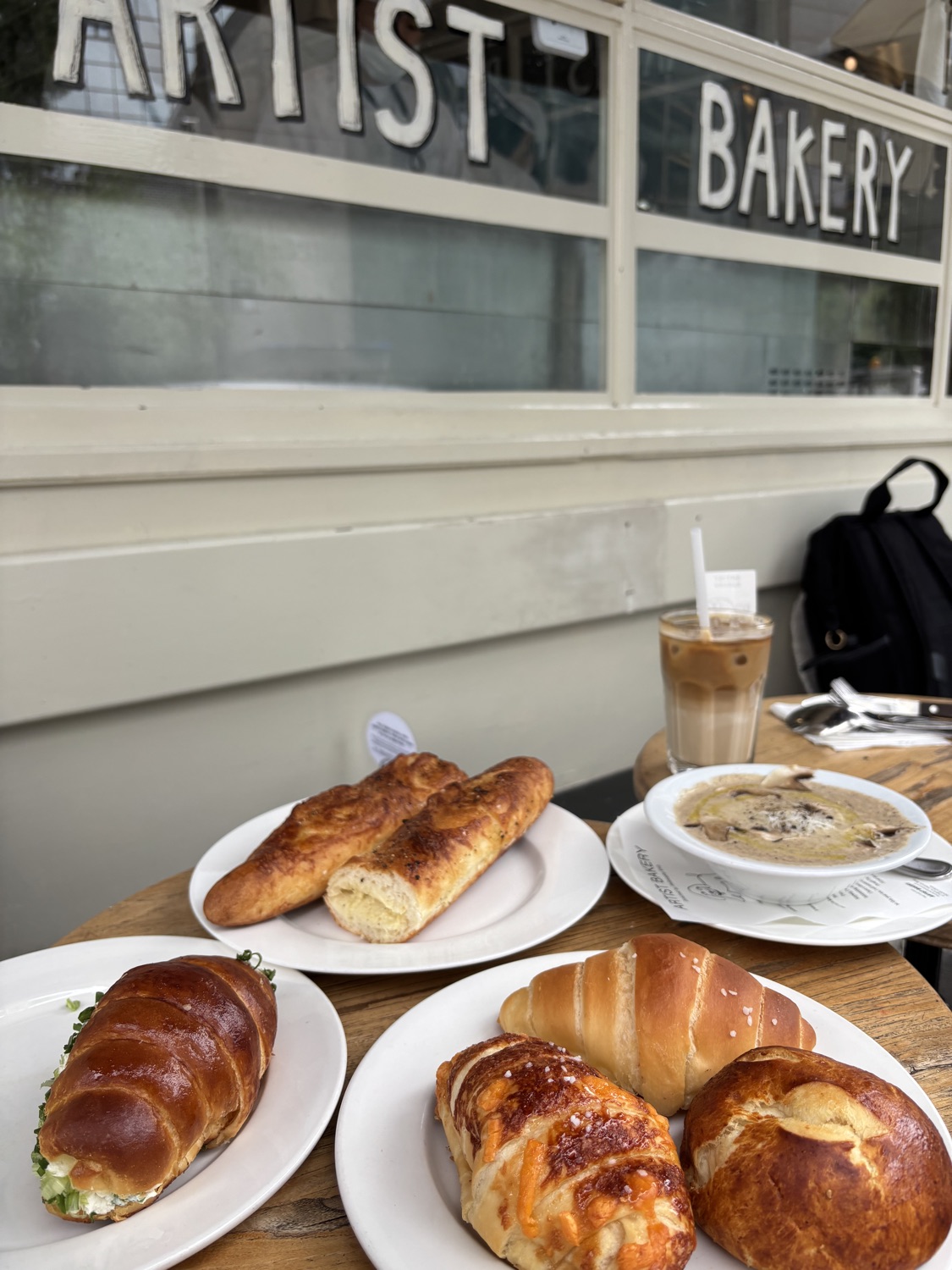 Artist bakery