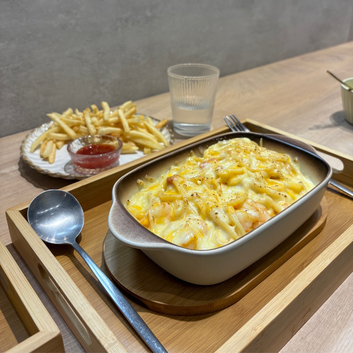 PPD PASTA（無化妝室）