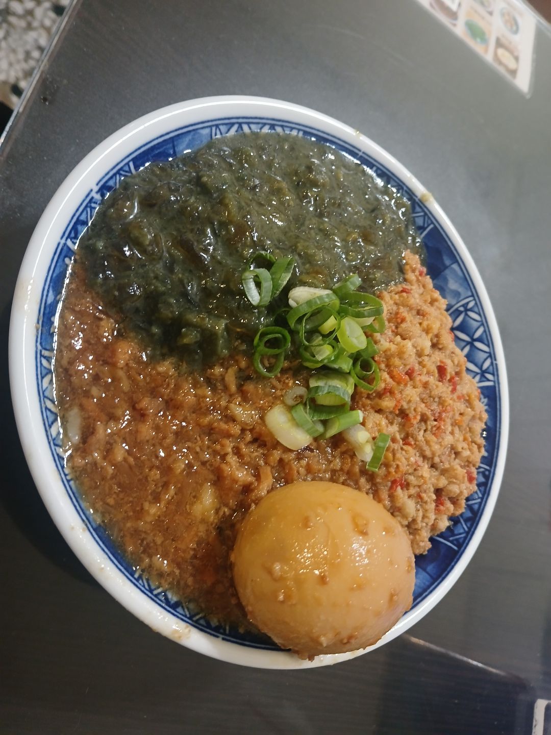 劉漣麵昌平店(海鮮什錦麵/塔香辣肉醬皮蛋麵/咖哩飯)