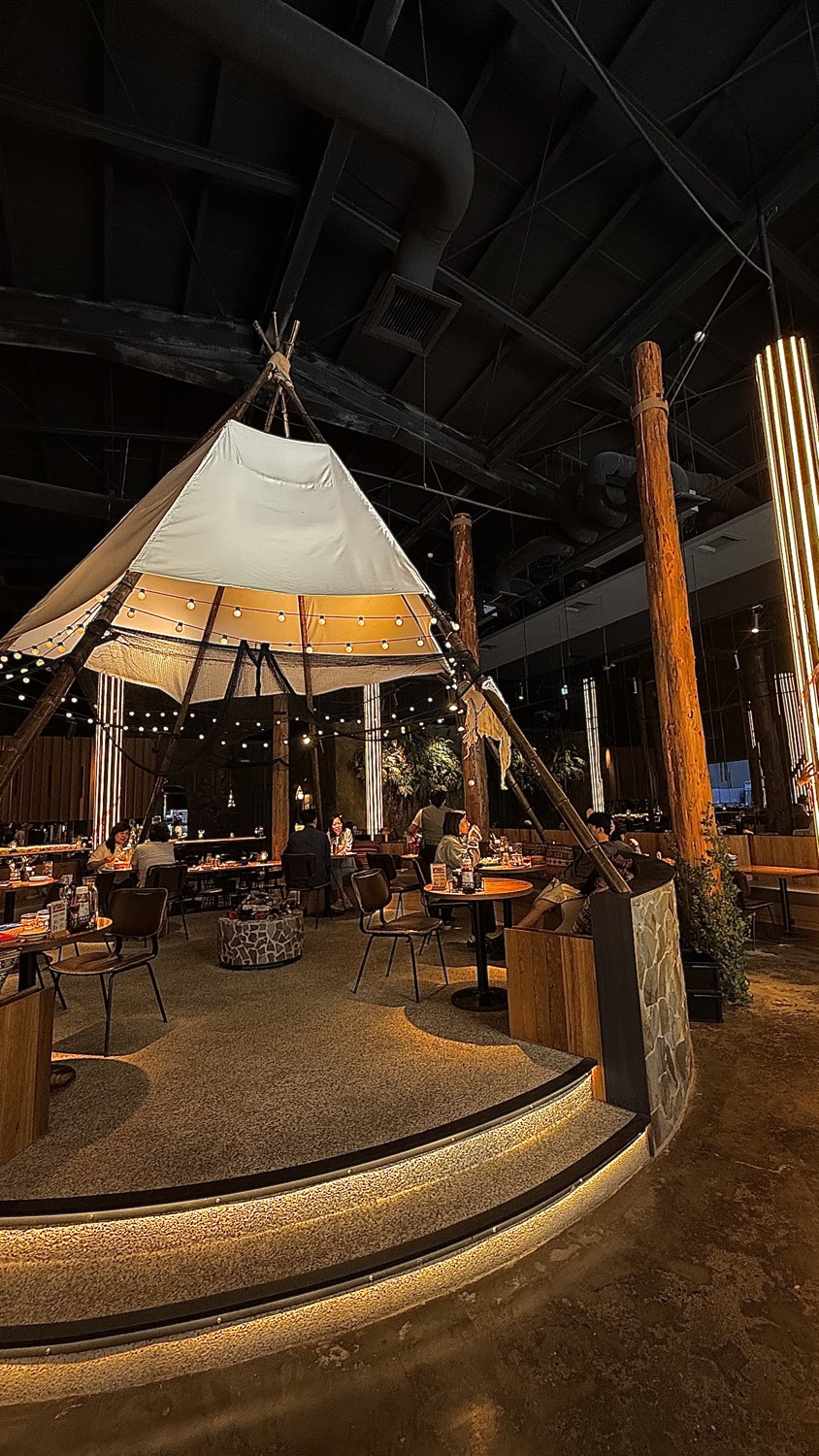 Second Floor 貳樓林口店 林口店