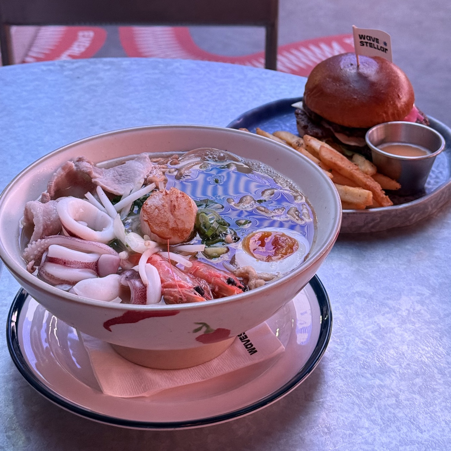 浪際 WAVESTELLAR Open Seafood & Cocktail Bar