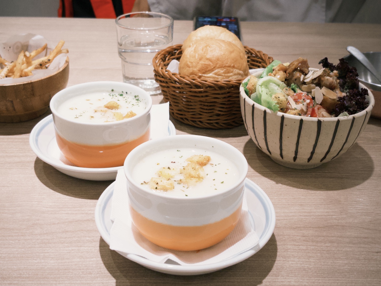 屋莎鬆餅屋 Woosaパンケーキ 台北松菸店