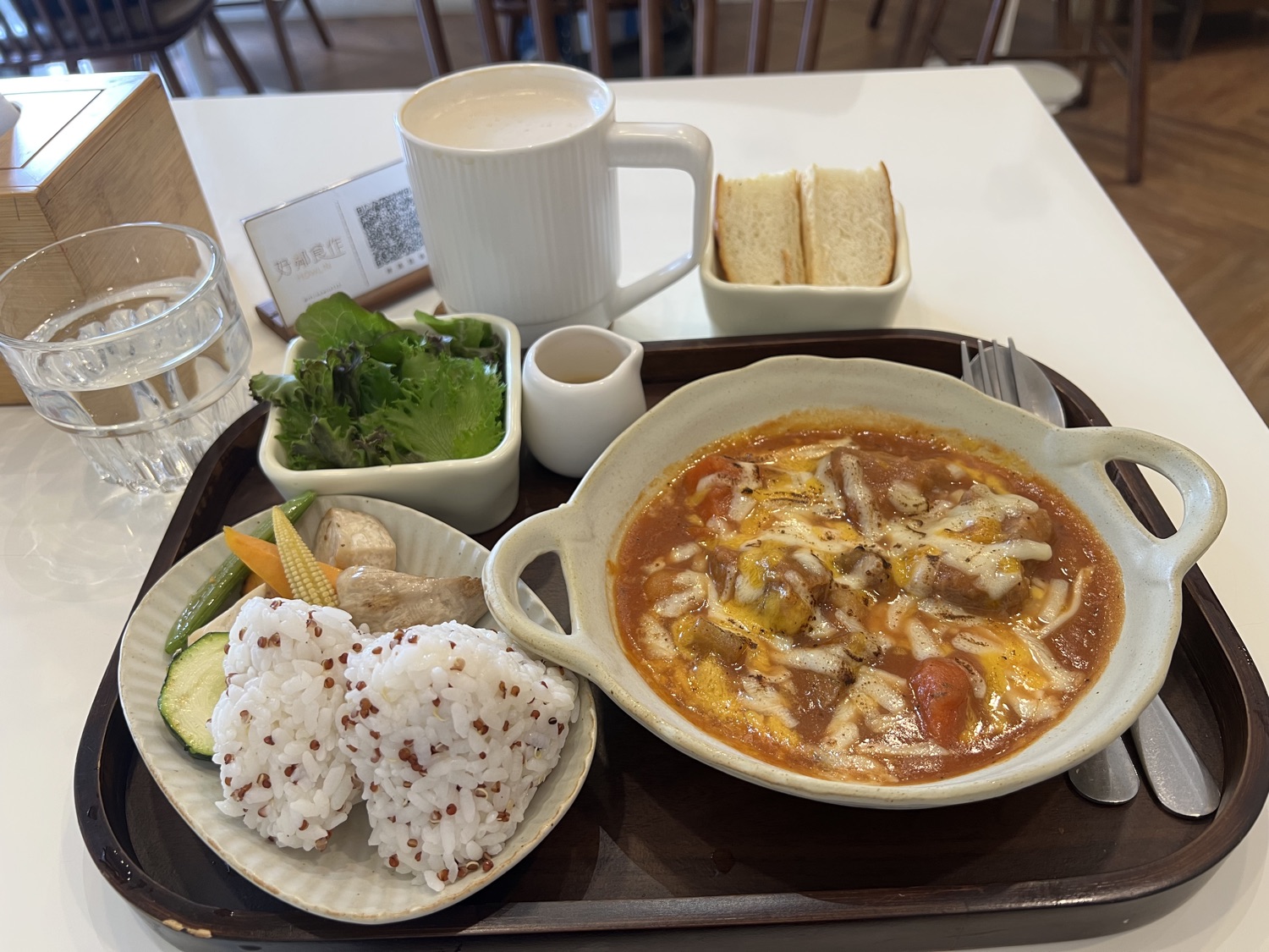 好鄰.食作(早午餐、輕食、定食、手作餐盒、咖啡、調飲)
