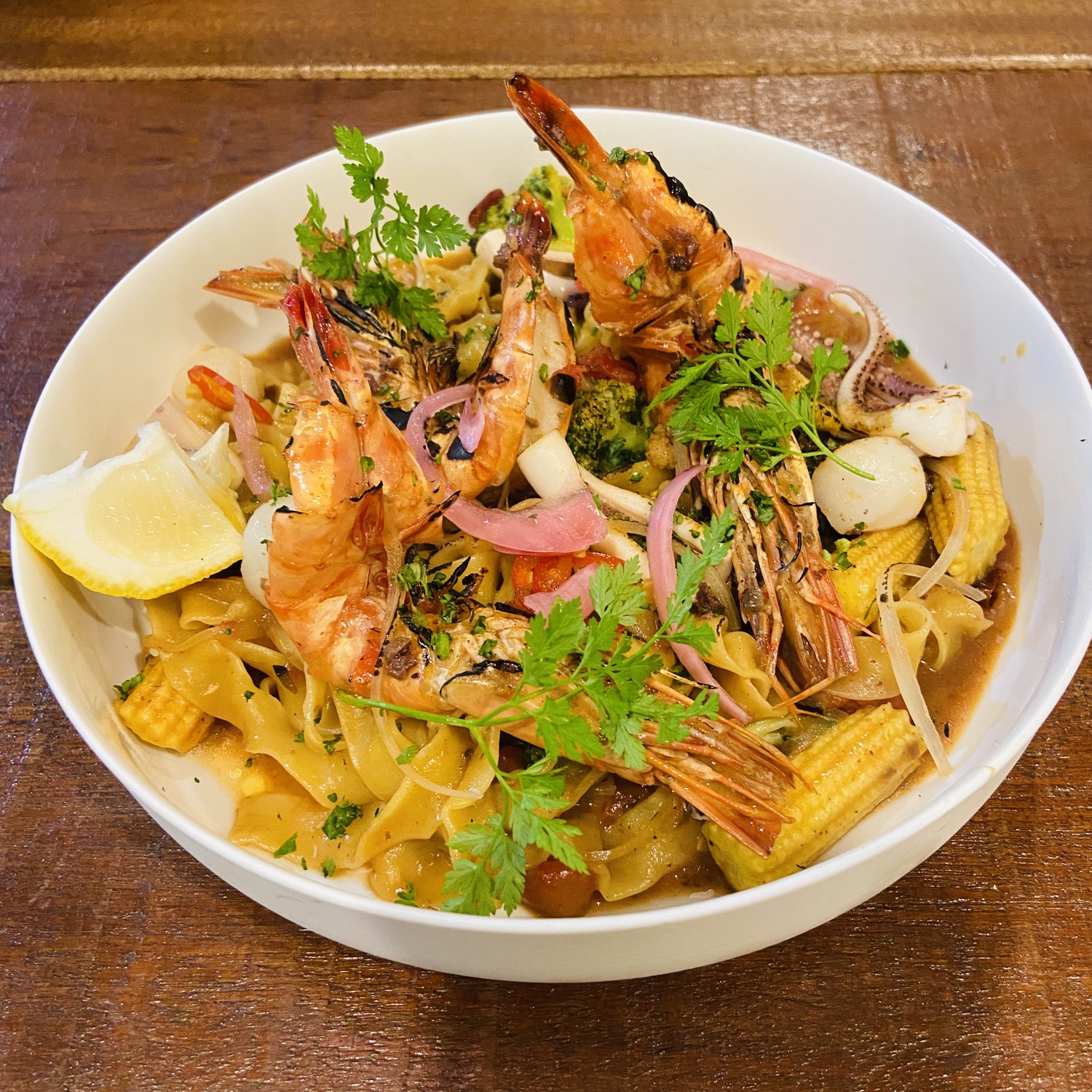 熒熒商行（最後點餐15:00內用到17:00）