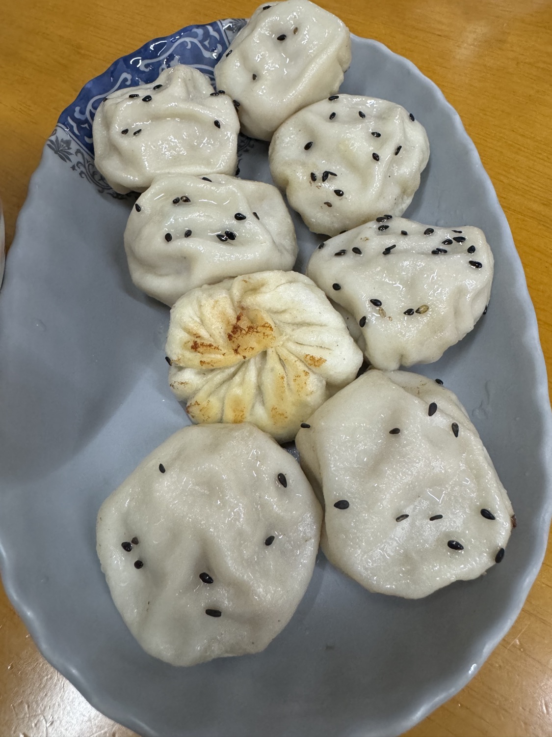 上海生煎湯包