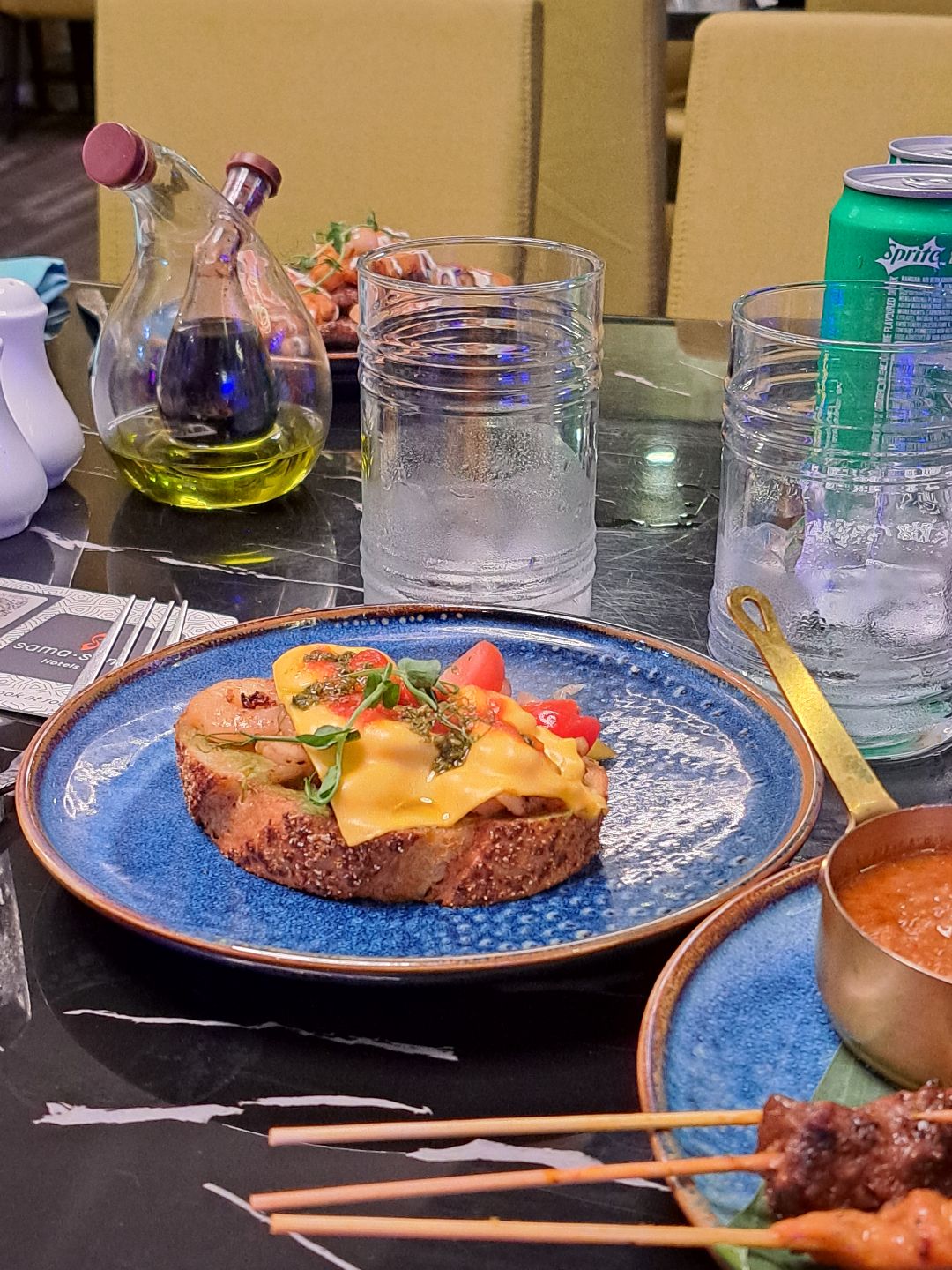 Travellers Bar & Grill (TBG)