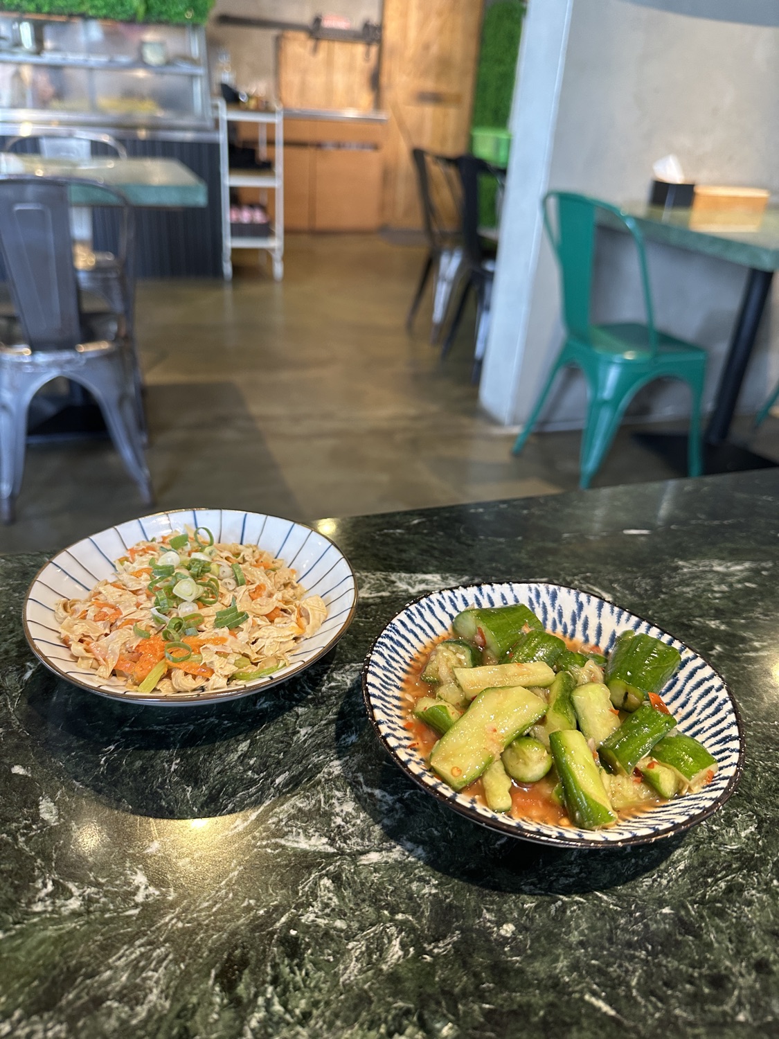 六里屯麵食專家