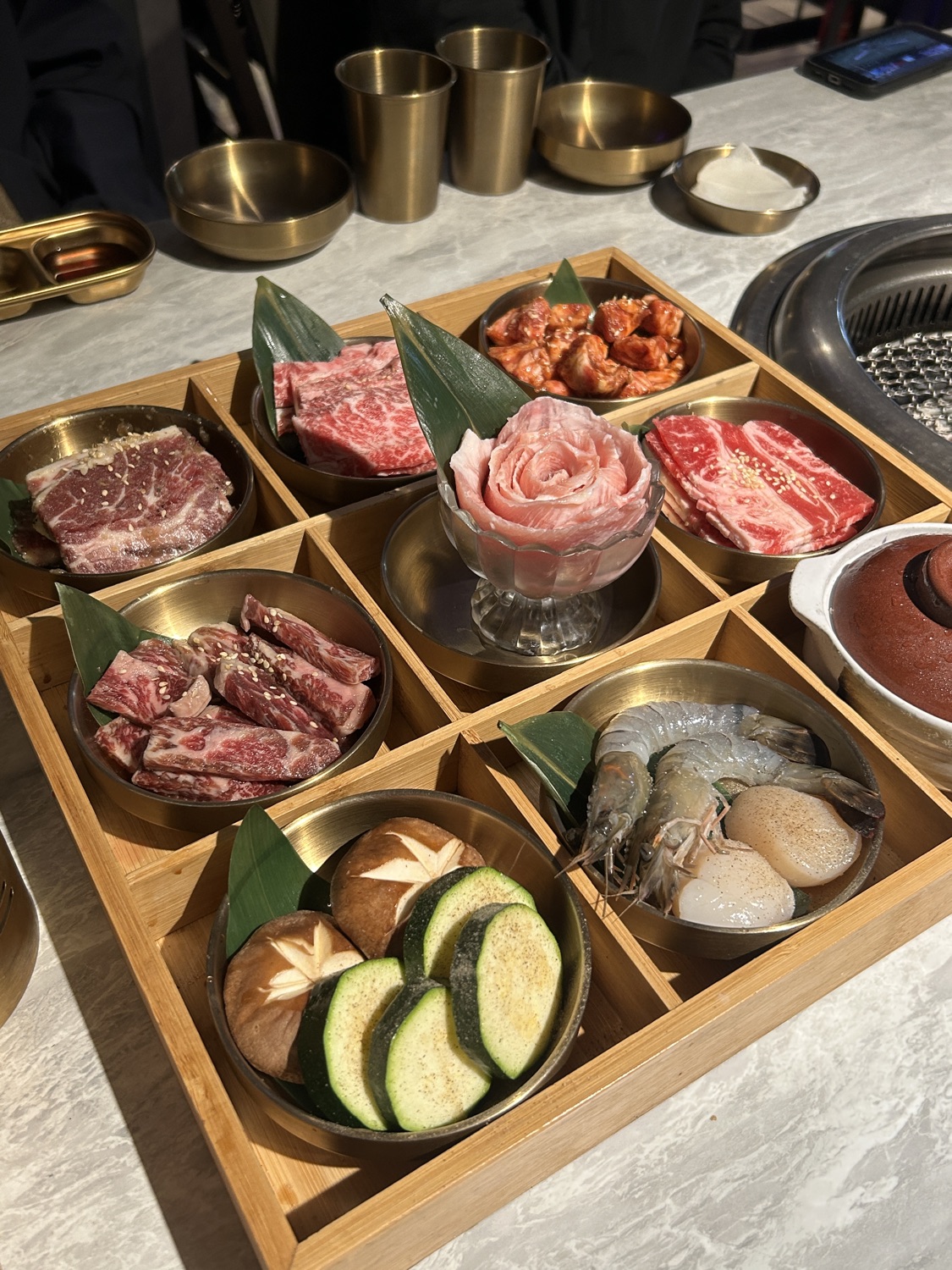 甘釜京韓日燒肉料理專門店