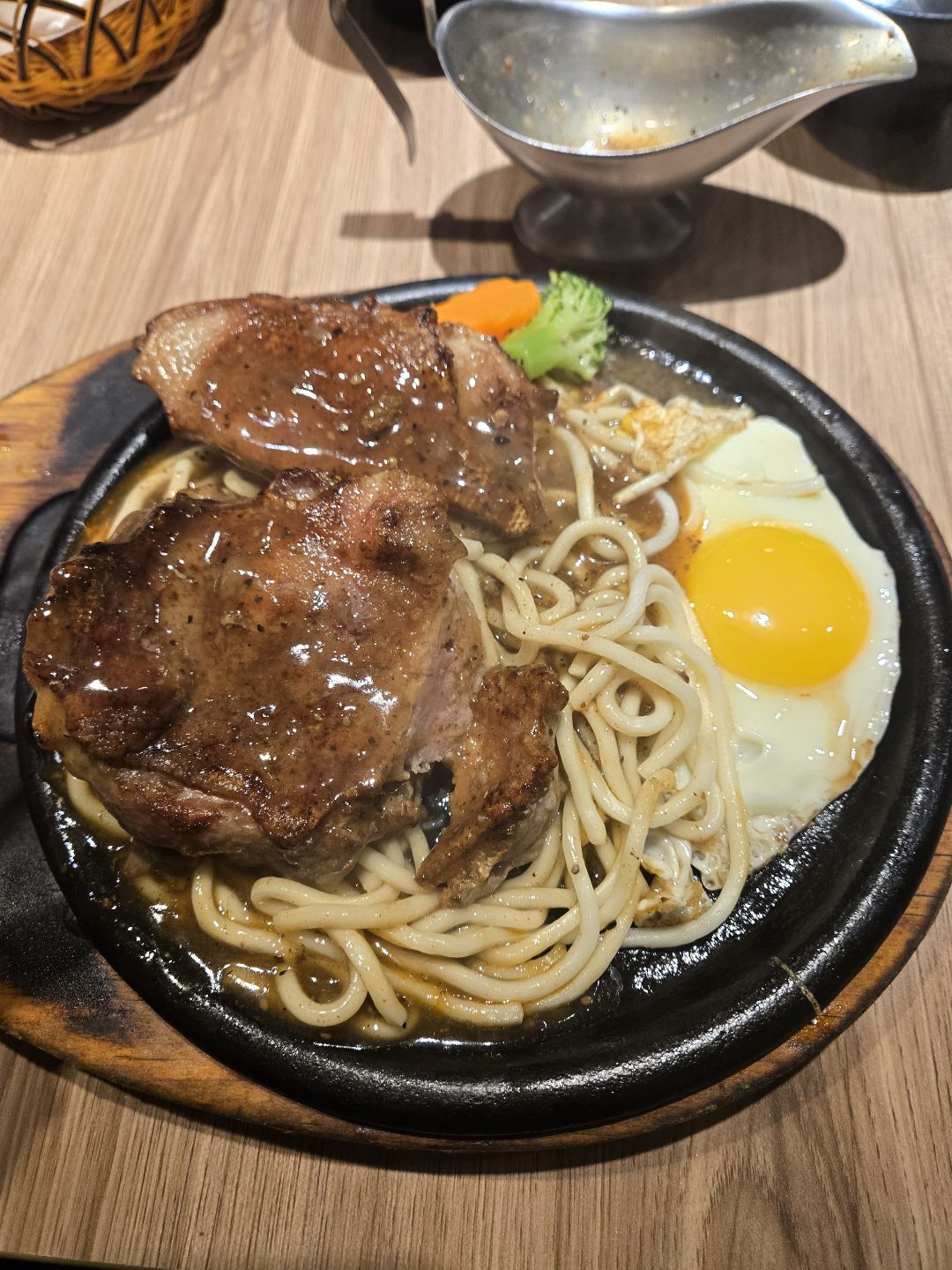 爭厚厚切牛排 南港店