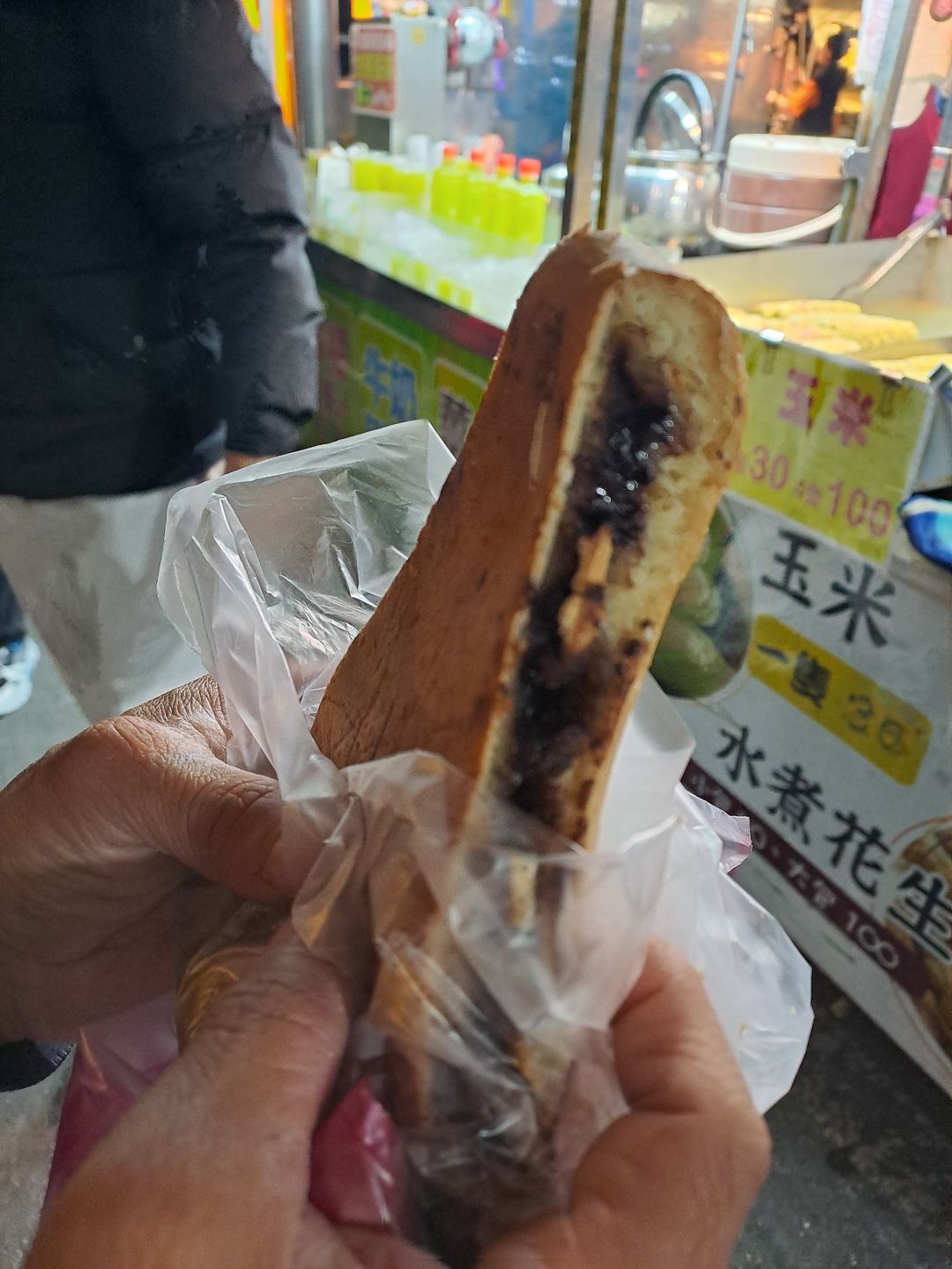 李記麵粉煎（基隆廟口）