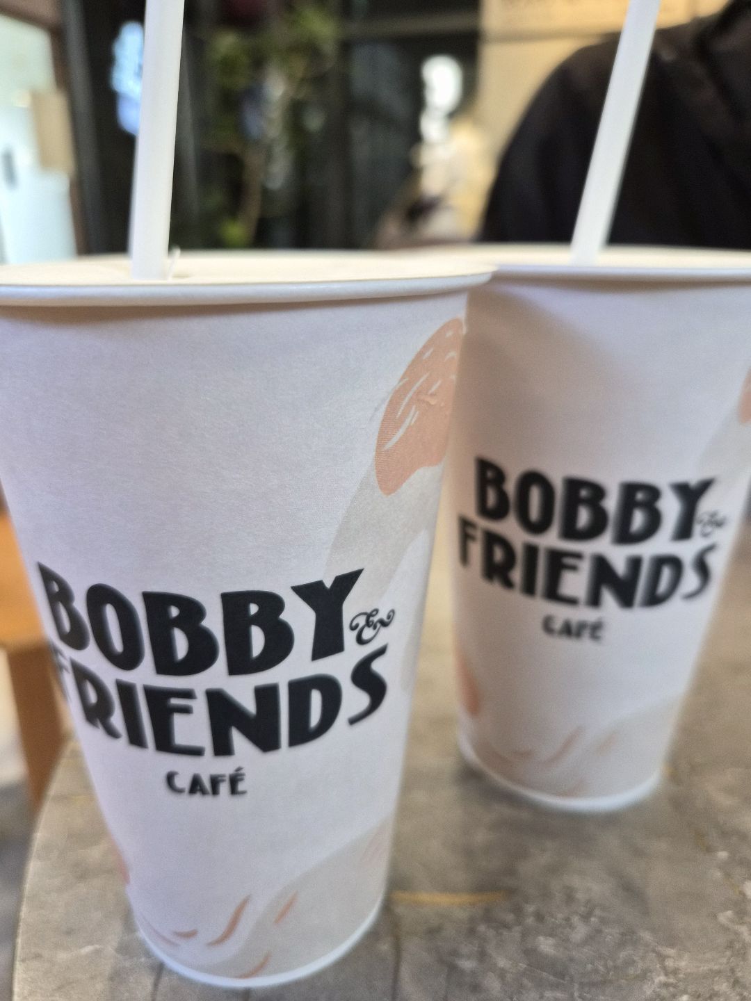 BOBBY & FRIENDS. CAFE/中山站南西誠品新光三越咖啡飲料三明治輕食