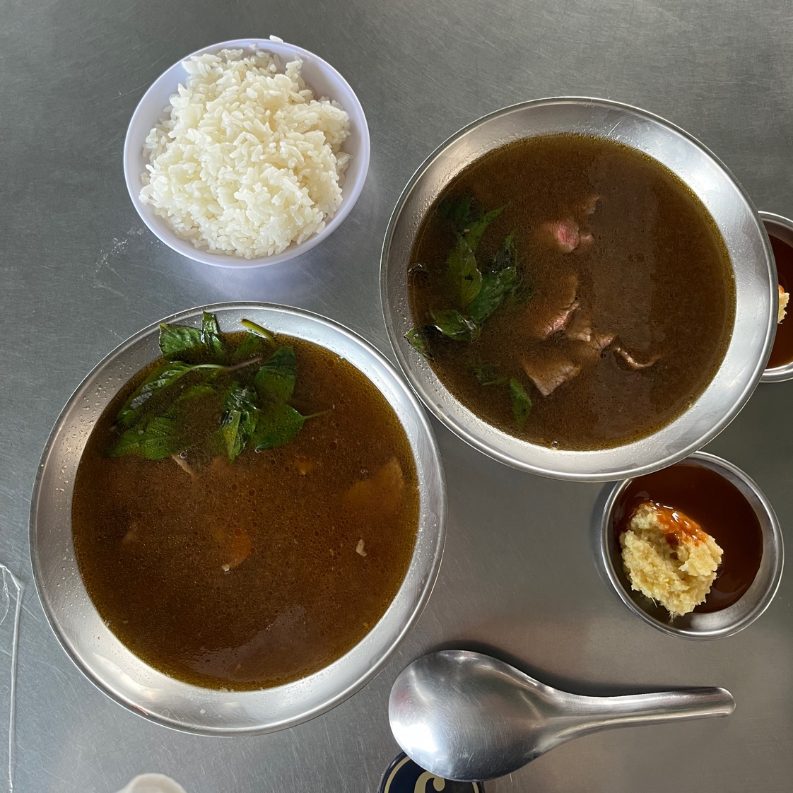 洪記牛肉湯