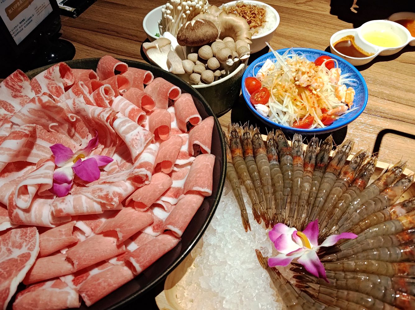 泰滾 Rolling Thai 泰式火鍋 台中店