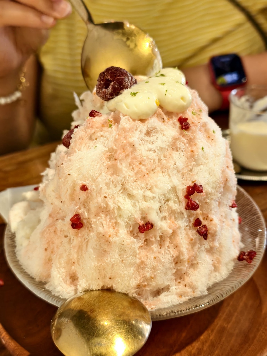 Kakigori Toshihiko