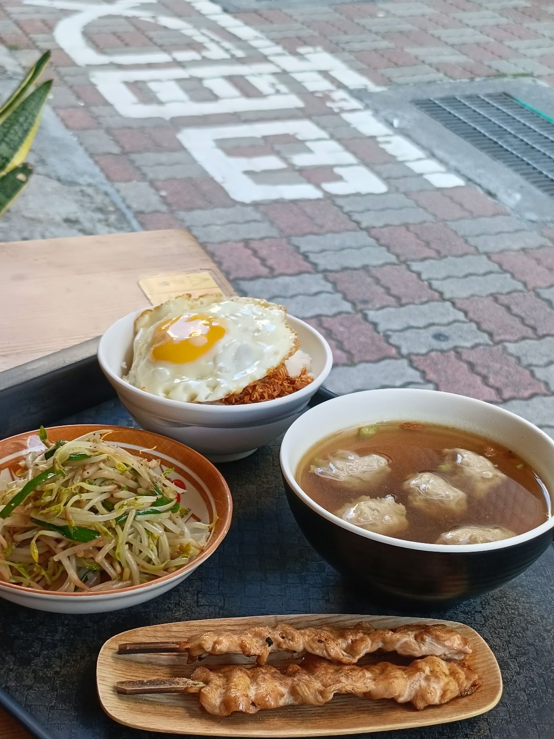 鼎富發豬油拌飯