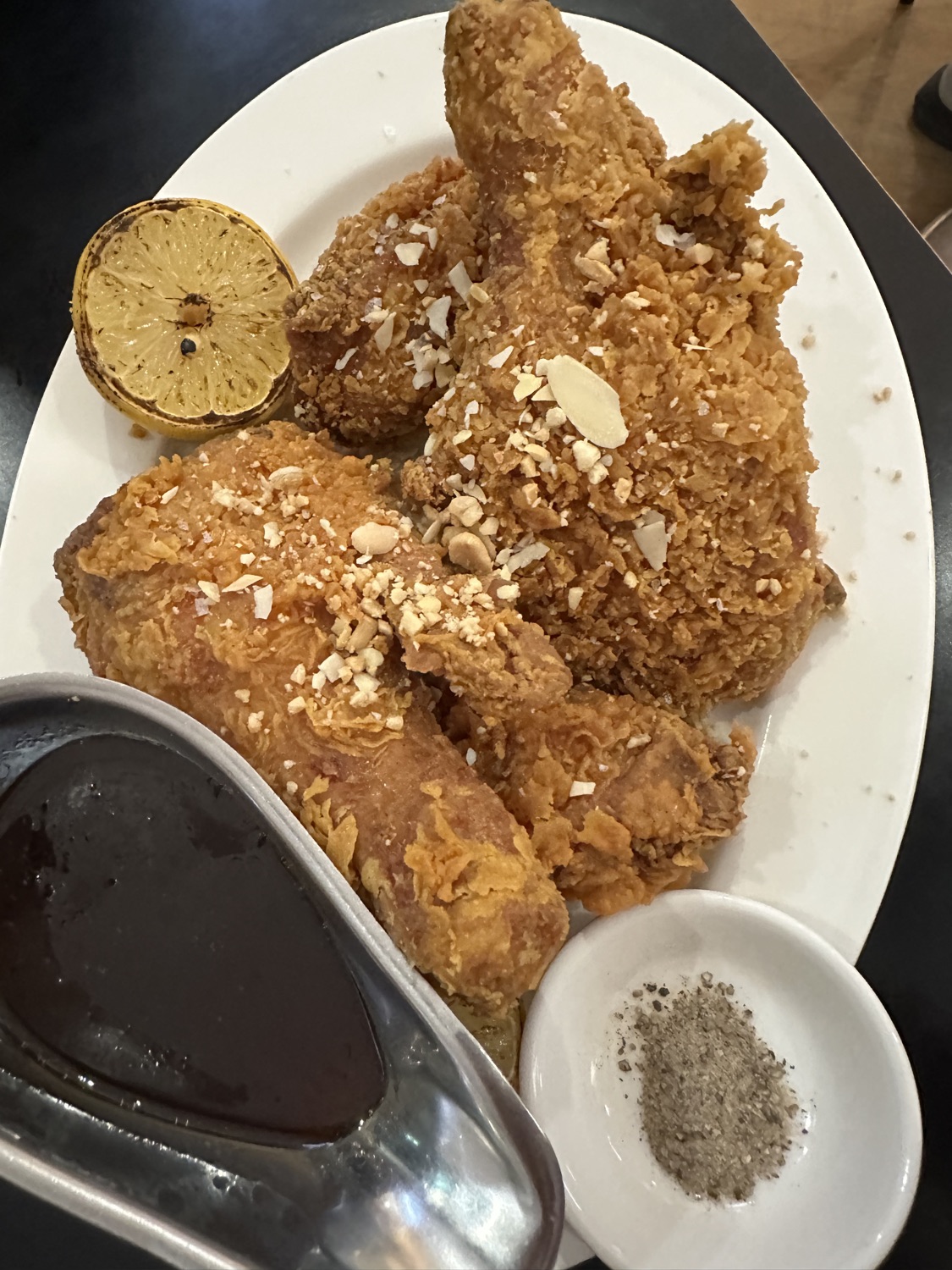 週末炸雞俱樂部 / 信義店