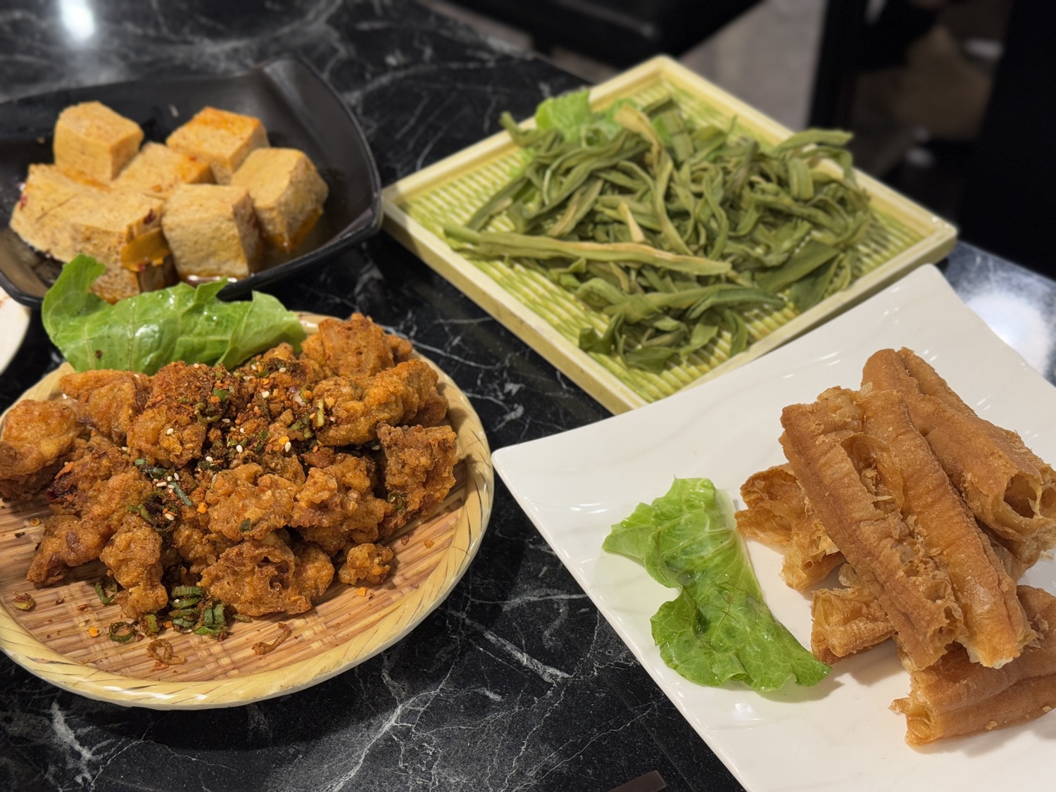 串味江湖麻辣串串香