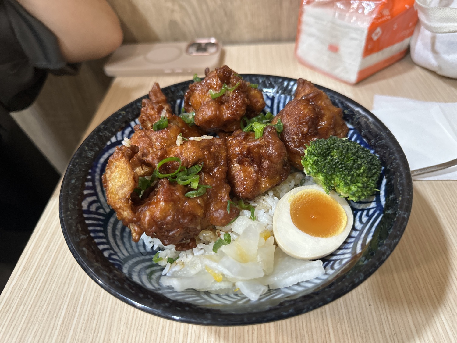 享來點 | 東門市場 | 滷肉飯 | 蚵仔麵線 | 新竹美食 | 午餐 | 晚餐 | 園區外送 | 新竹外帶美食 | 新竹外送美食 | 公休資訊請看粉絲團