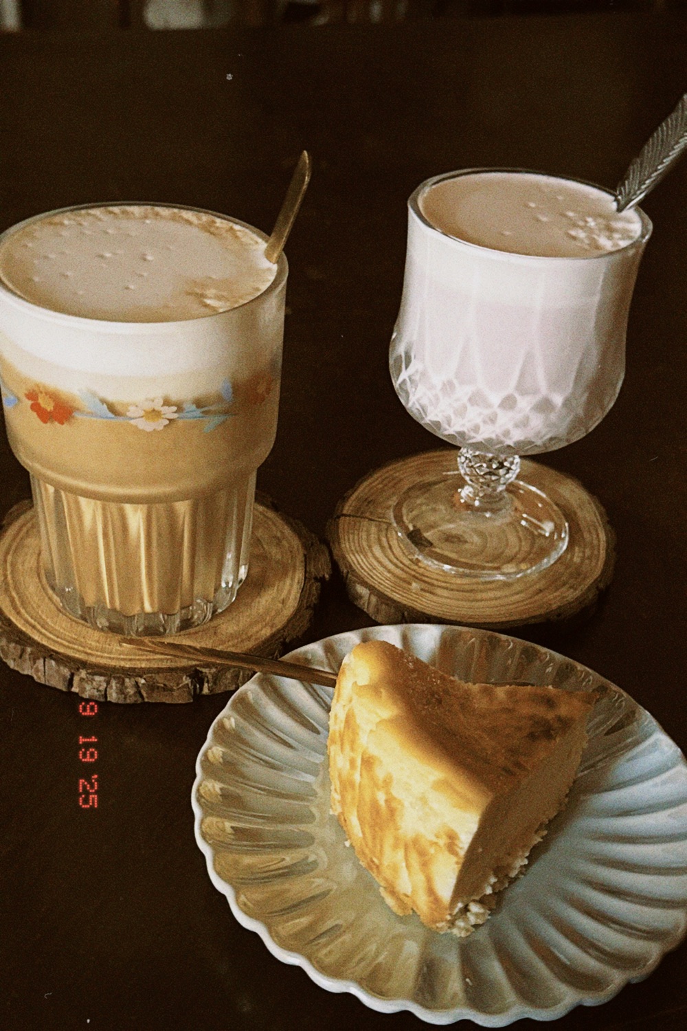 她的咖啡 HER COFFEE