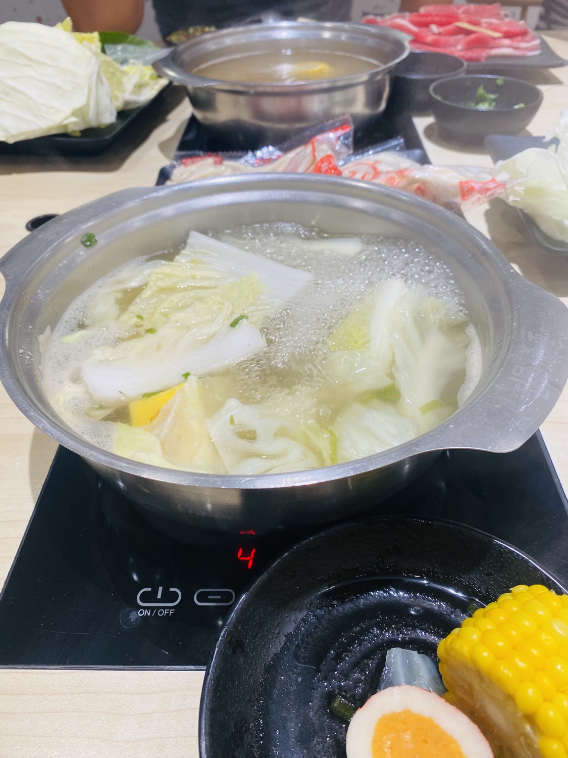 錢都日式涮涮鍋-鳳山文衡店 CHIEN TU HOT POT