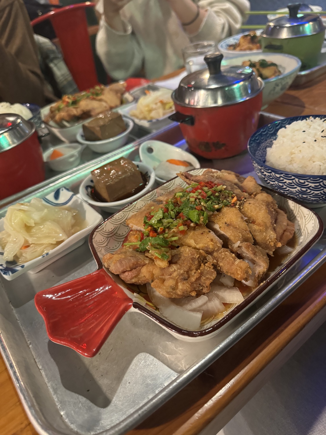 弄來小餐桌