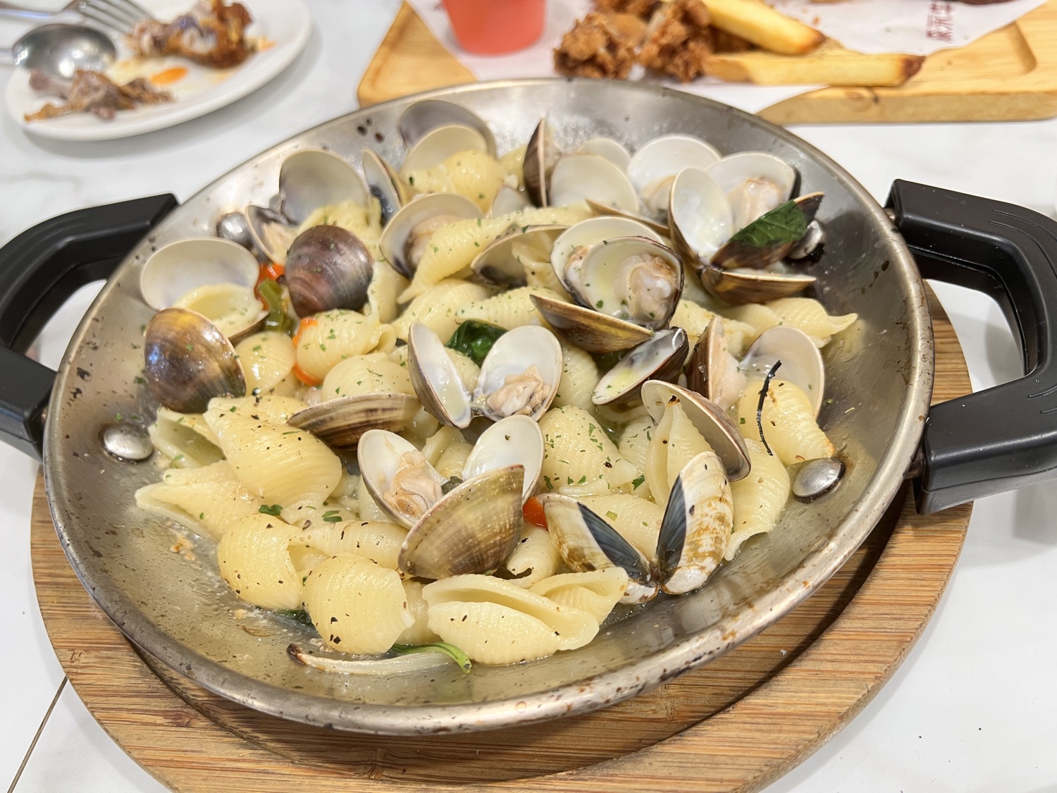 堤諾比薩 Tino's Pizza Café 台北莊敬店