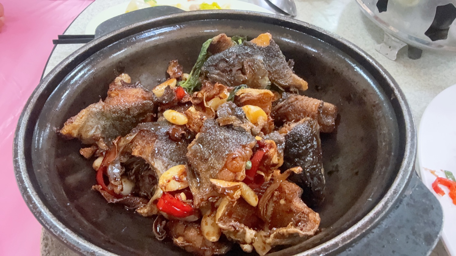 春谷養鱒農場