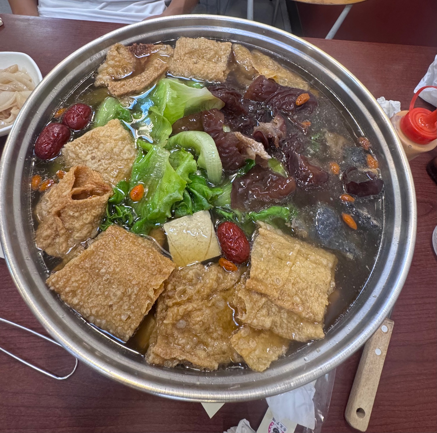 帝王食補紅面薑母鴨西門店