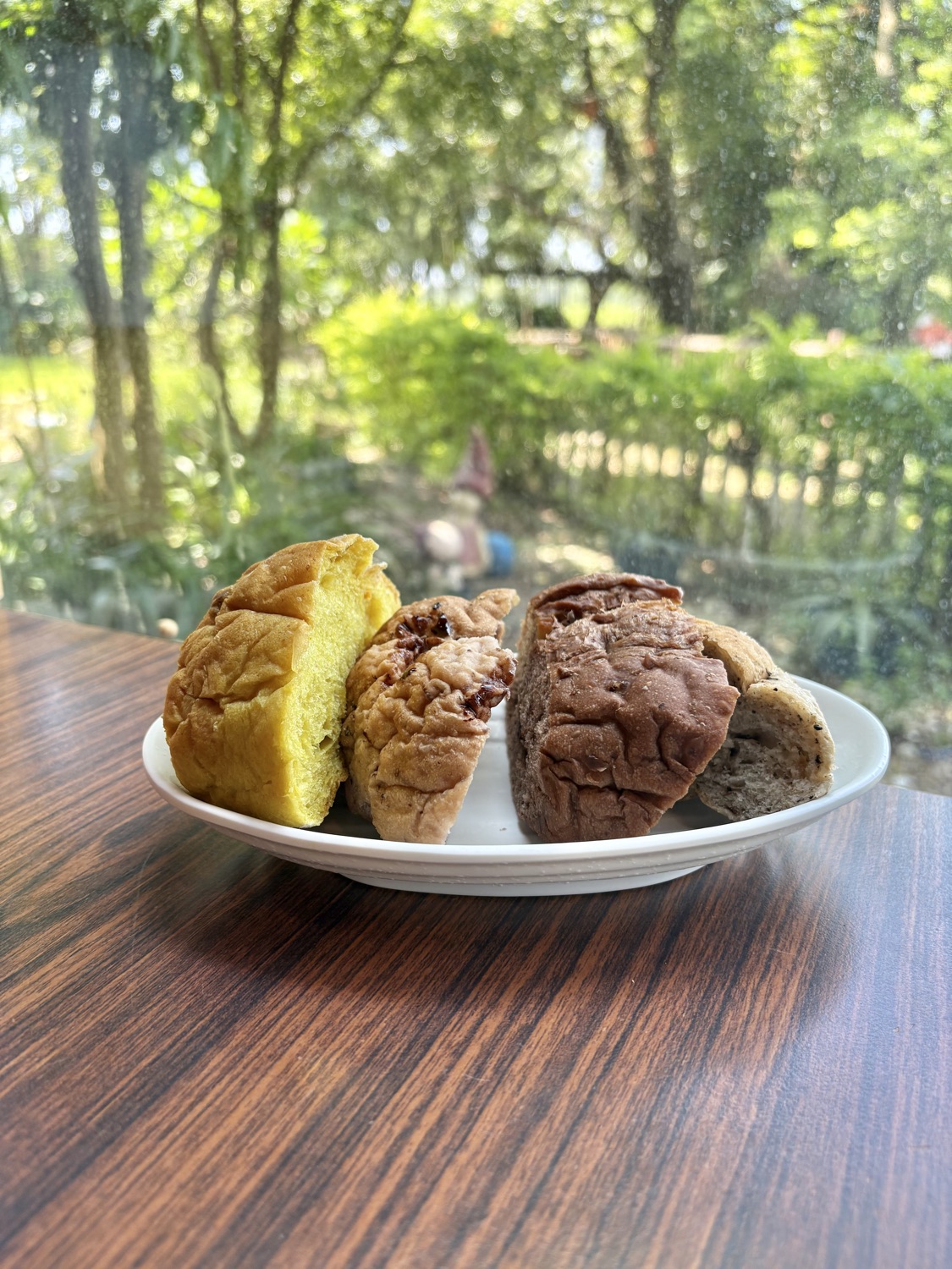 赤腳精靈